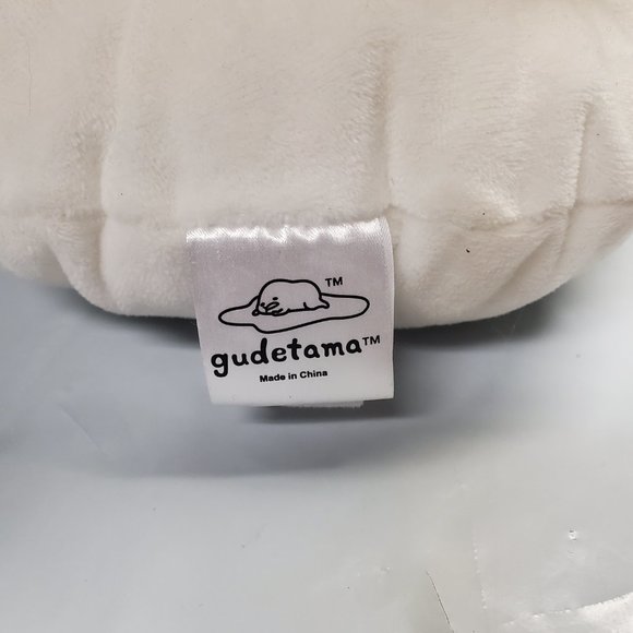 Plush Christmas Sanrio Gudetama The Lazy Egg Stuffed Figure - NWT - Picture 4 of 6